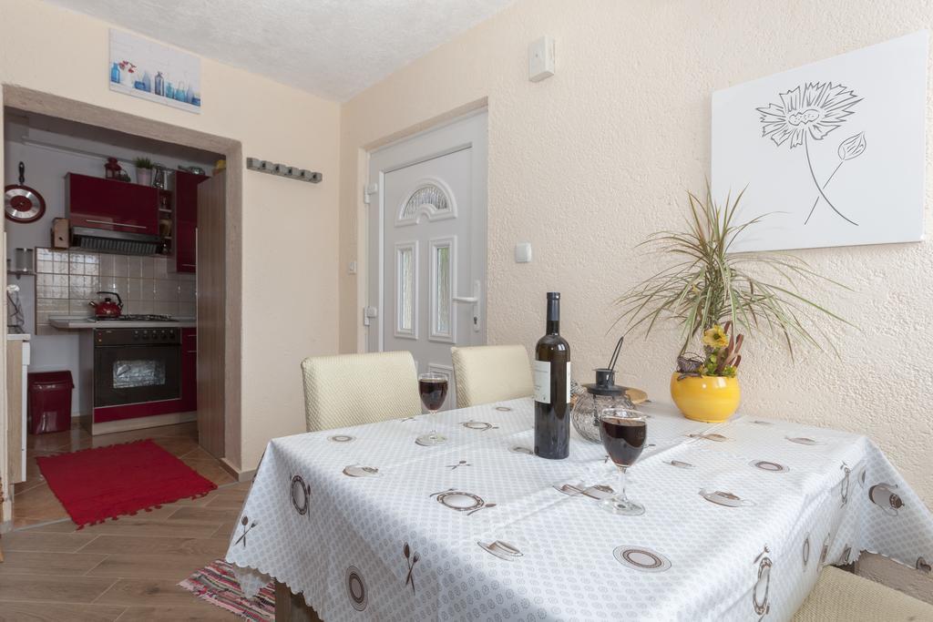 Apartment Mario ดรามัลย์ ภายนอก รูปภาพ